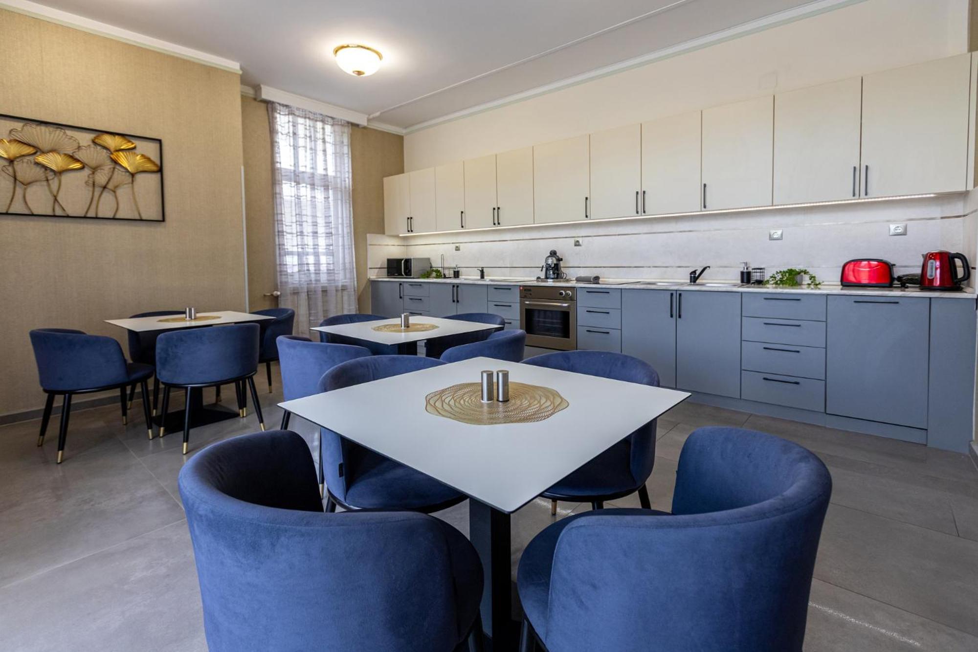 Balatonalmádi Hotel Clariss מראה חיצוני תמונה