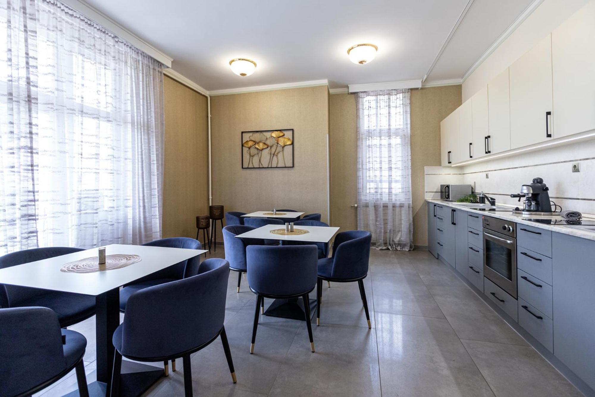 Balatonalmádi Hotel Clariss מראה חיצוני תמונה